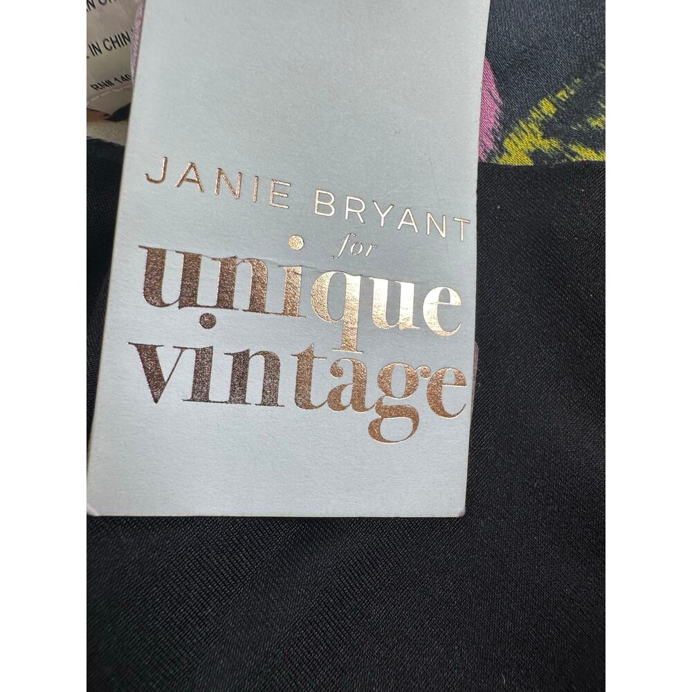 Janie Bryant x Unique Vintage Rose Print Off Shoulder Wiggle Dress Large NWT - Picture 11 of 13